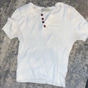 Ribbed short sleeve henley